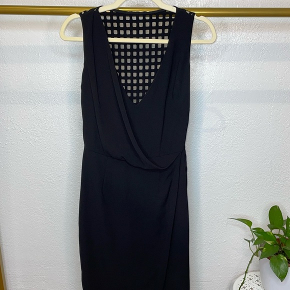 Black Drape front Lattice back dress 4 - Picture 3 of 4